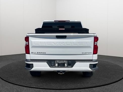 Used 2022 Chevrolet Silverado 1500 Custom image 6