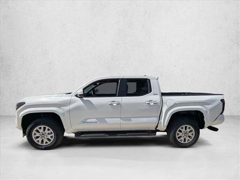 New 2025 Toyota Tacoma SR5 image 5