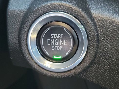 Used 2023 Chevrolet TrailBlazer RS image 26