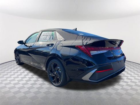 New 2026 Hyundai Elantra Sport image 7