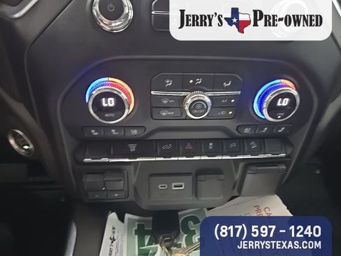 Used 2022 GMC Sierra 2500 AT4 AWD/4WD image 11