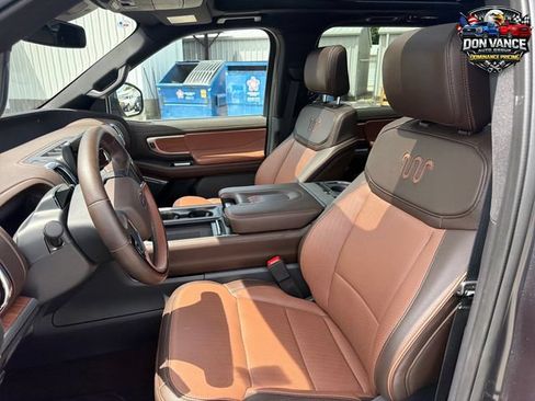 Used 2025 Ford Expedition Max King Ranch AWD/4WD image 11
