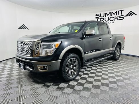 Used 2019 Nissan Titan Platinum Reserve w/ Platinum Utility Package image 2