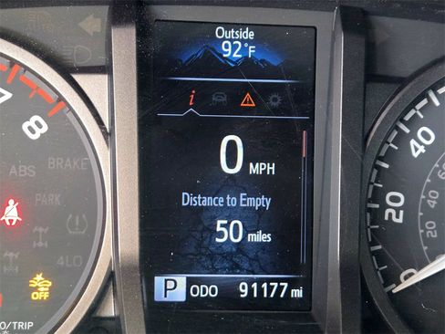 Used 2022 Toyota Tacoma TRD Off-Road image 10