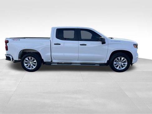 Used 2022 Chevrolet Silverado 1500 Custom image 7