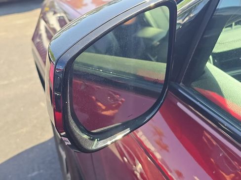 Used 2024 Jeep Grand Cherokee Limited image 28