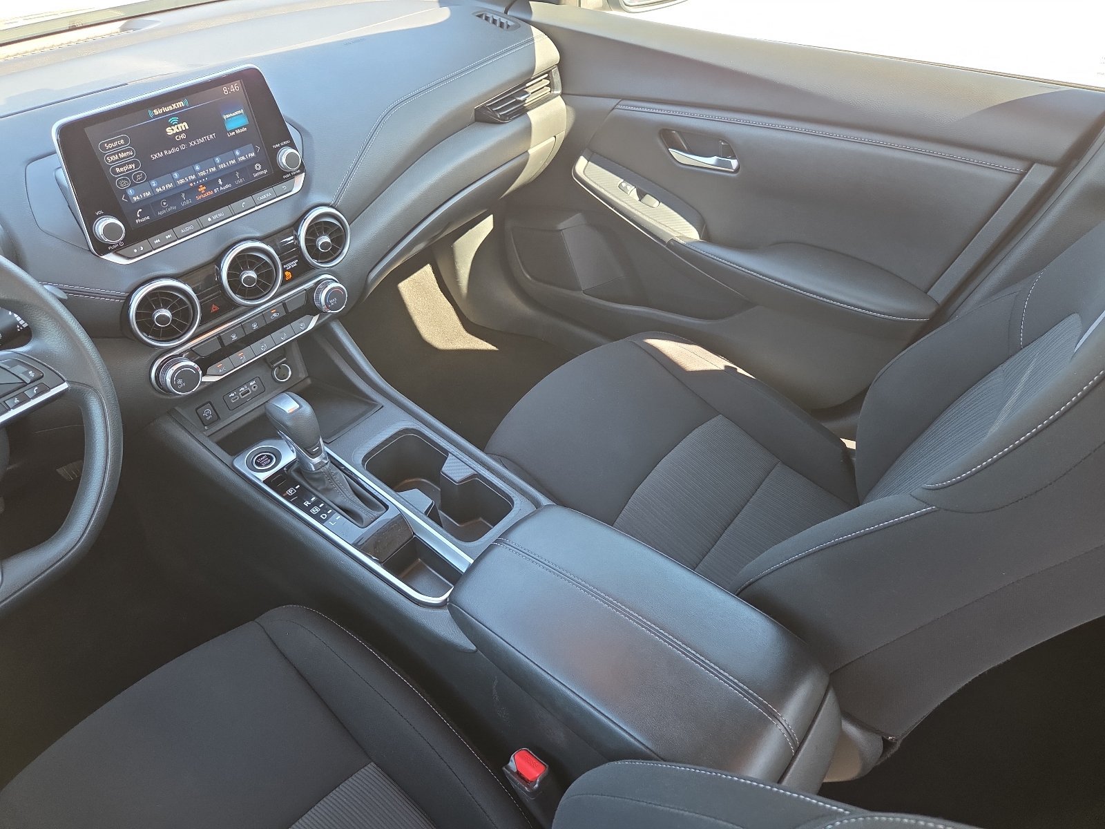 Used 2024 Nissan Sentra SV FWD image 12