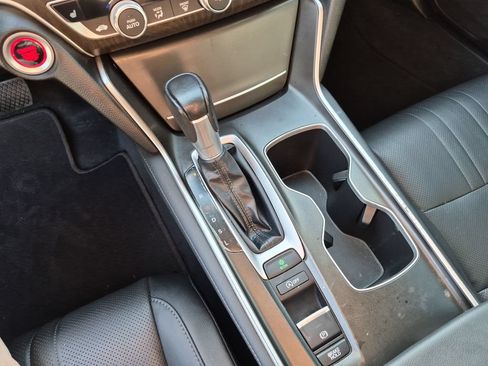 Used 2021 Honda Accord EX-L image 27