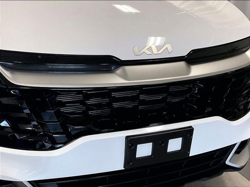 Used 2023 Kia Sportage EX image 30