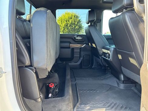 Used 2022 Chevrolet Silverado 3500 High Country image 42