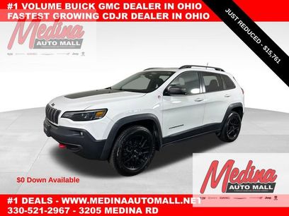 Used 2019 Jeep Cherokee Trailhawk w/ Comfort/Convenience Group