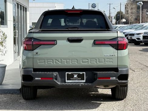 Used 2023 Hyundai Santa Cruz SEL Premium w/ Launch Package image 9
