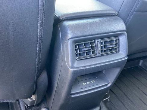 Used 2025 Honda CR-V EX-L image 17