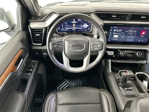 Used 2022 GMC Sierra 1500 Denali image 11