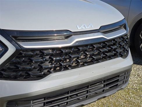 Certified 2023 Kia Sportage X-Line w/ X-Line Premium Package image 5