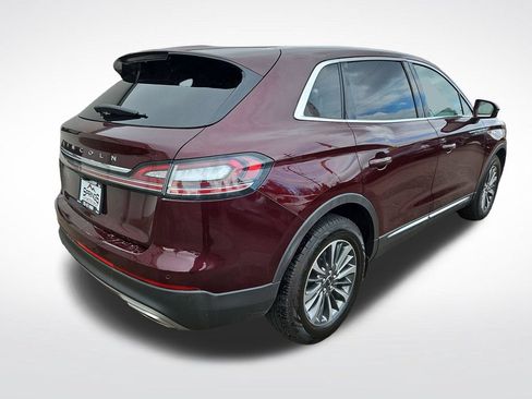 Used 2022 Lincoln Nautilus Reserve AWD/4WD image 5