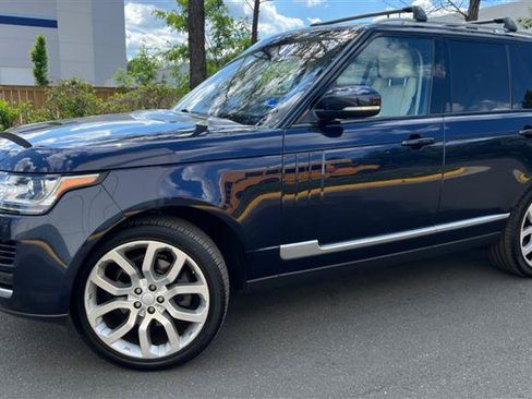 Used 2016 Land Rover Range Rover HSE AWD/4WD image 3