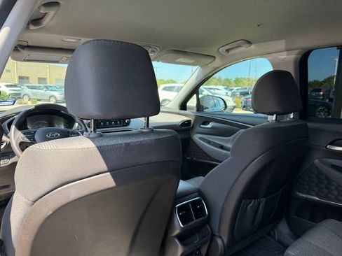 Used 2020 Hyundai Santa Fe SEL w/ Convenience Package FWD image 10