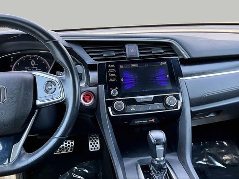 Used 2019 Honda Civic Sport image 7