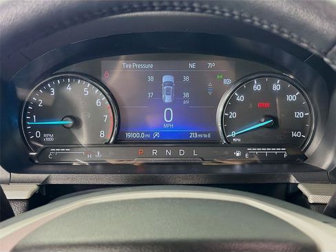 Used 2024 Ford Explorer XLT w/ Equipment Group 202A AWD/4WD image 18