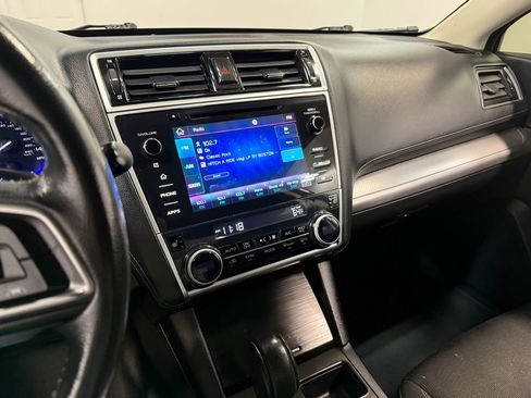 Used 2019 Subaru Legacy 2.5i Premium AWD/4WD image 77