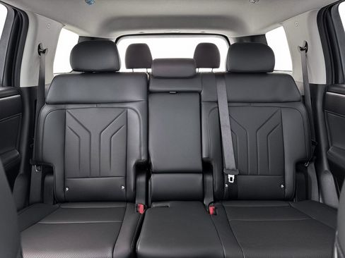 New 2026 Hyundai Santa Fe SEL image 16