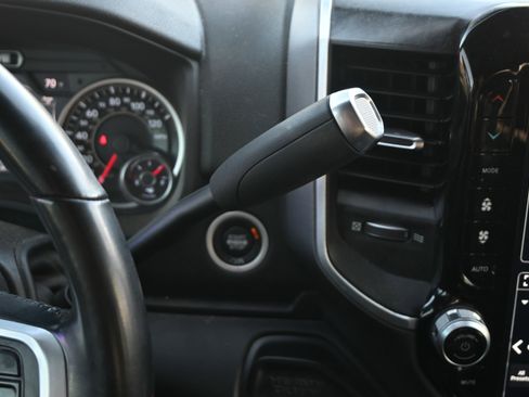 Used 2022 RAM 2500 Big Horn w/ Level B Equipment Group image 10