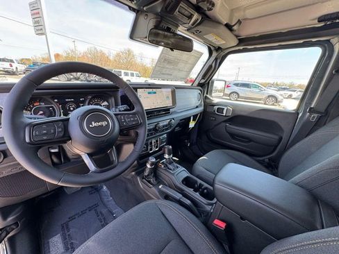 New 2025 Jeep Wrangler Unlimited Sport AWD/4WD image 21