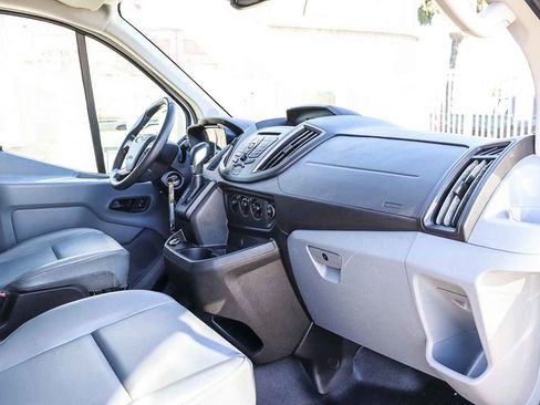 Used 2019 Ford Transit 250 130 Low Roof RWD image 14