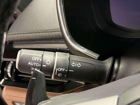 Certified 2023 Acura MDX SH-AWD w/ Advance Package image 21