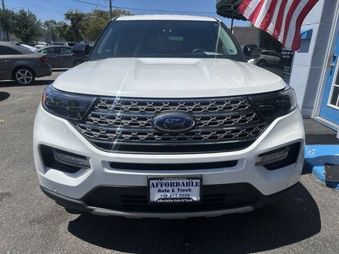 Used 2022 Ford Explorer Limited w/ Hybrid Equipment Group 310A RWD image 9