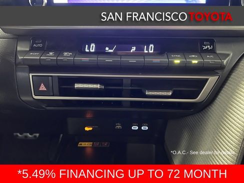 Certified 2025 Toyota Camry SE w/ Convenience Package FWD image 27