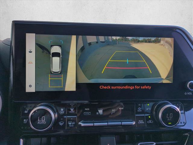 Used 2023 Toyota Highlander Limited AWD/4WD image 13