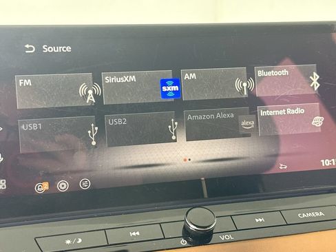 Used 2025 Nissan Rogue Platinum w/ Platinum Premium Package FWD image 30