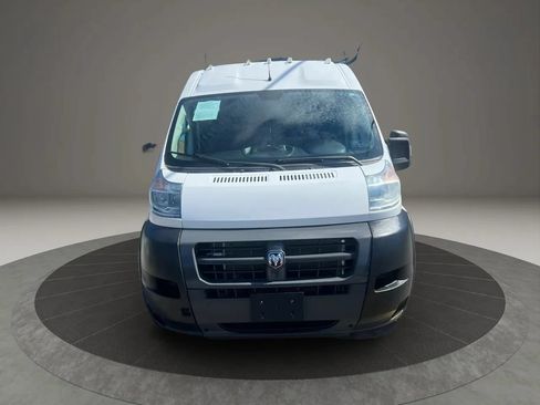 Used 2018 RAM ProMaster 2500 FWD image 2