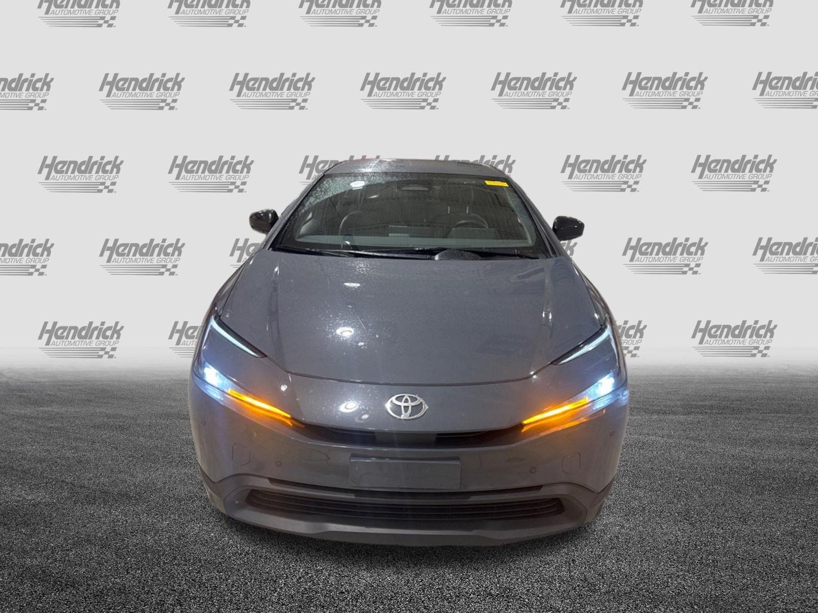 Used 2026 Toyota Prius LE FWD image 2