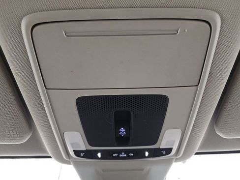 Used 2023 Honda CR-V EX image 27