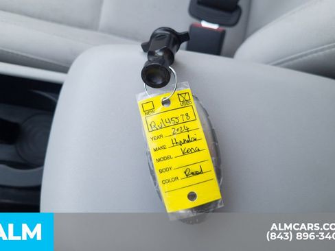 Used 2024 Hyundai Kona SEL image 16