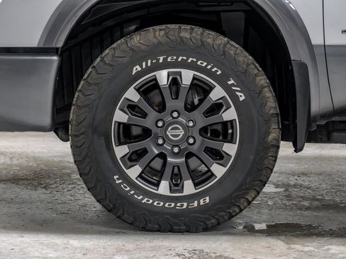Used 2019 Nissan Titan PRO-4X AWD/4WD image 64