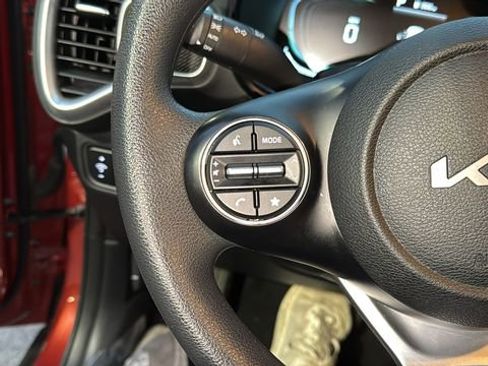 Used 2024 Kia Soul LX w/ Option Group 015 image 18