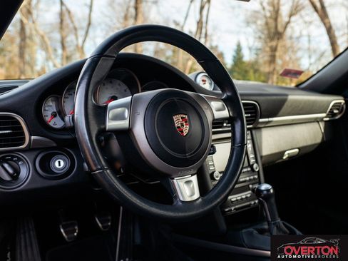 Used 2009 Porsche 911 Cabriolet image 19