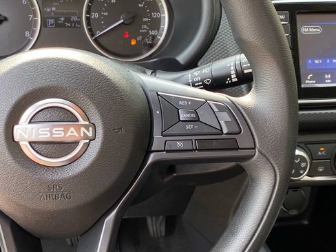 Used 2025 Nissan Kicks Play S FWD image 13