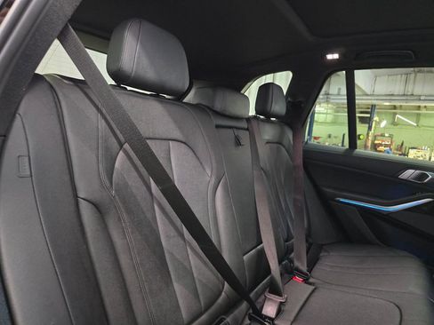 Used 2021 BMW X5 xDrive45e w/ Premium Package image 14