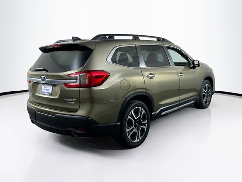 Used 2023 Subaru Ascent Touring image 5