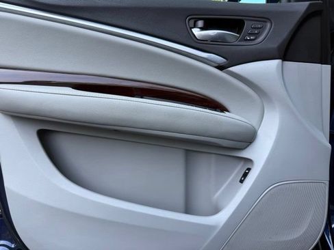 Used 2016 Acura MDX SH-AWD w/ Technology Package image 32