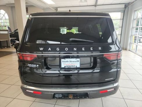 Used 2022 Jeep Wagoneer Series I w/ Premium Group I RWD image 11