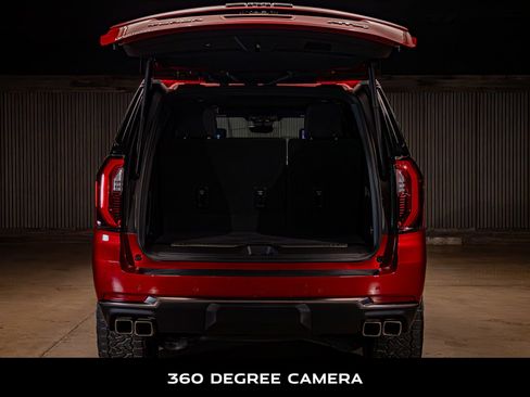 Used 2025 GMC Yukon AT4 Ultimate AWD/4WD image 9
