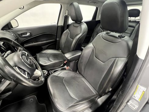 Used 2019 Jeep Compass Limited w/ Safety & Security Group AWD/4WD image 14
