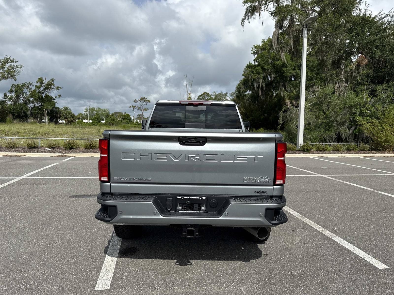New 2026 Chevrolet Silverado 2500 High Country w/ High Country Premium Package AWD/4WD image 4