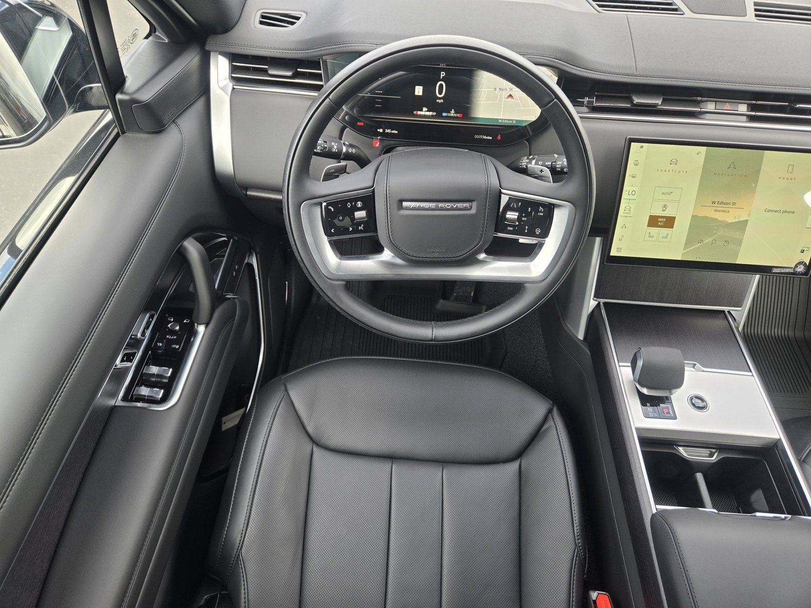 Used 2026 Land Rover Range Rover SE AWD/4WD image 9